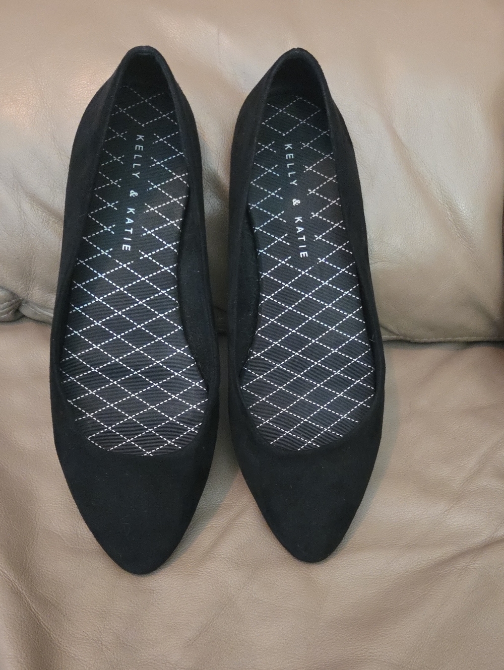 Kelly & Katie Black Pointed Ballet Flats